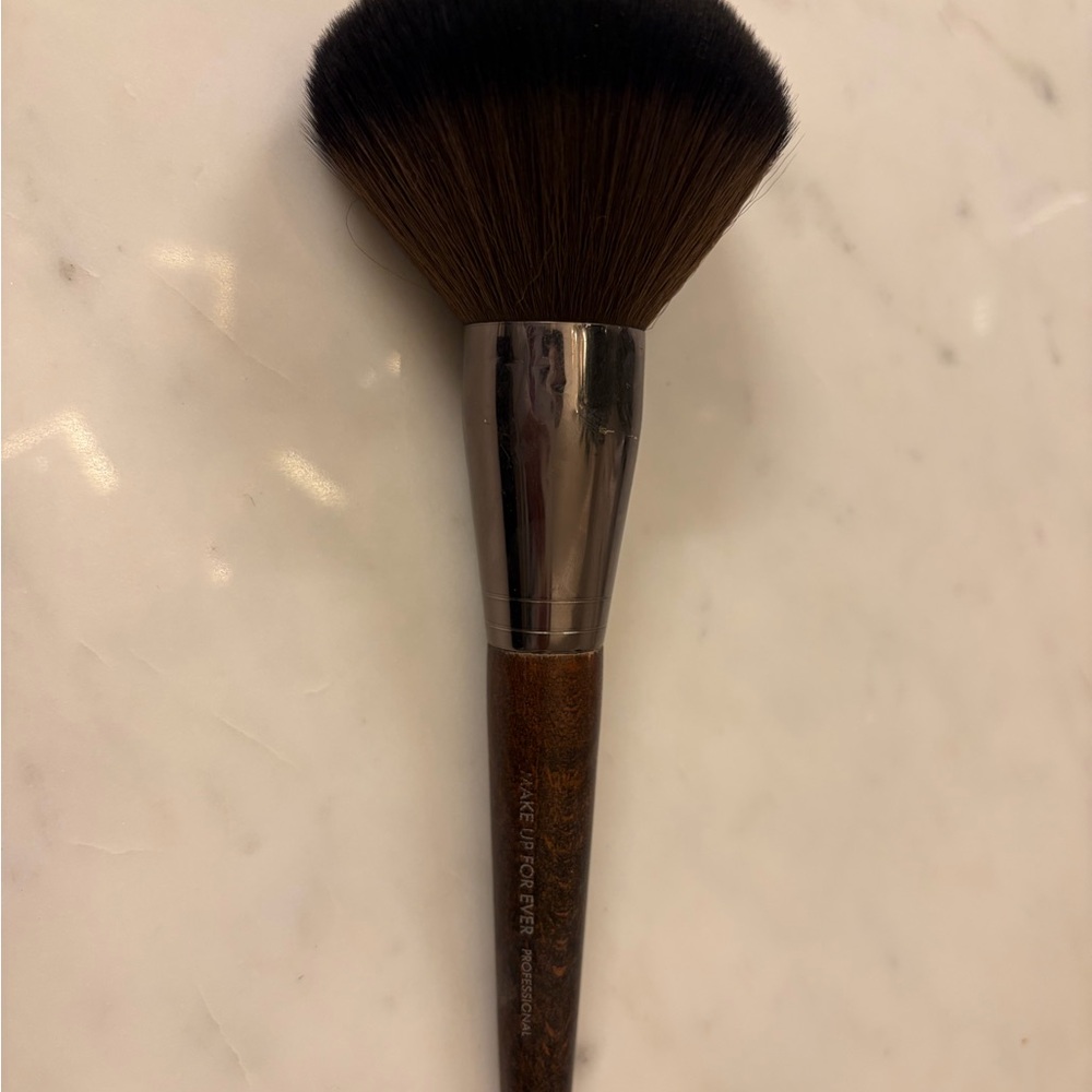 Makeup Forever Professional Makeup Brush - 130